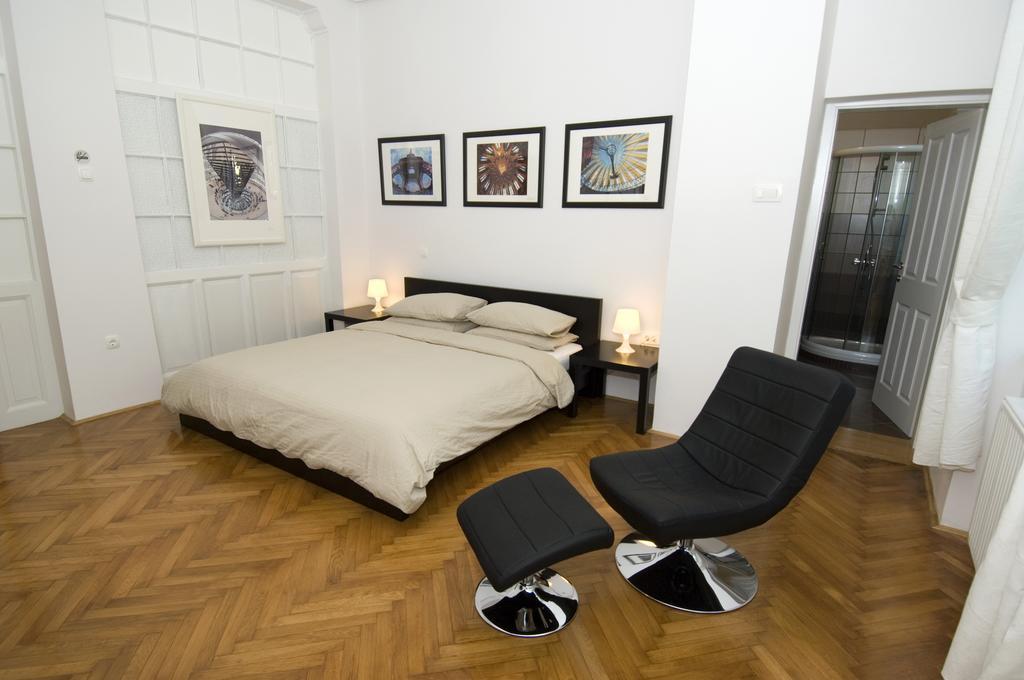 Galeria Rooms Ljubljana Kamer foto
