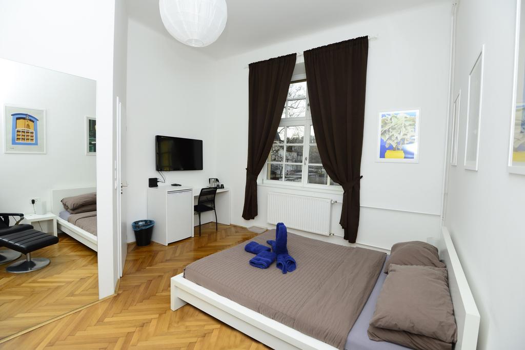 Galeria Rooms Ljubljana Kamer foto